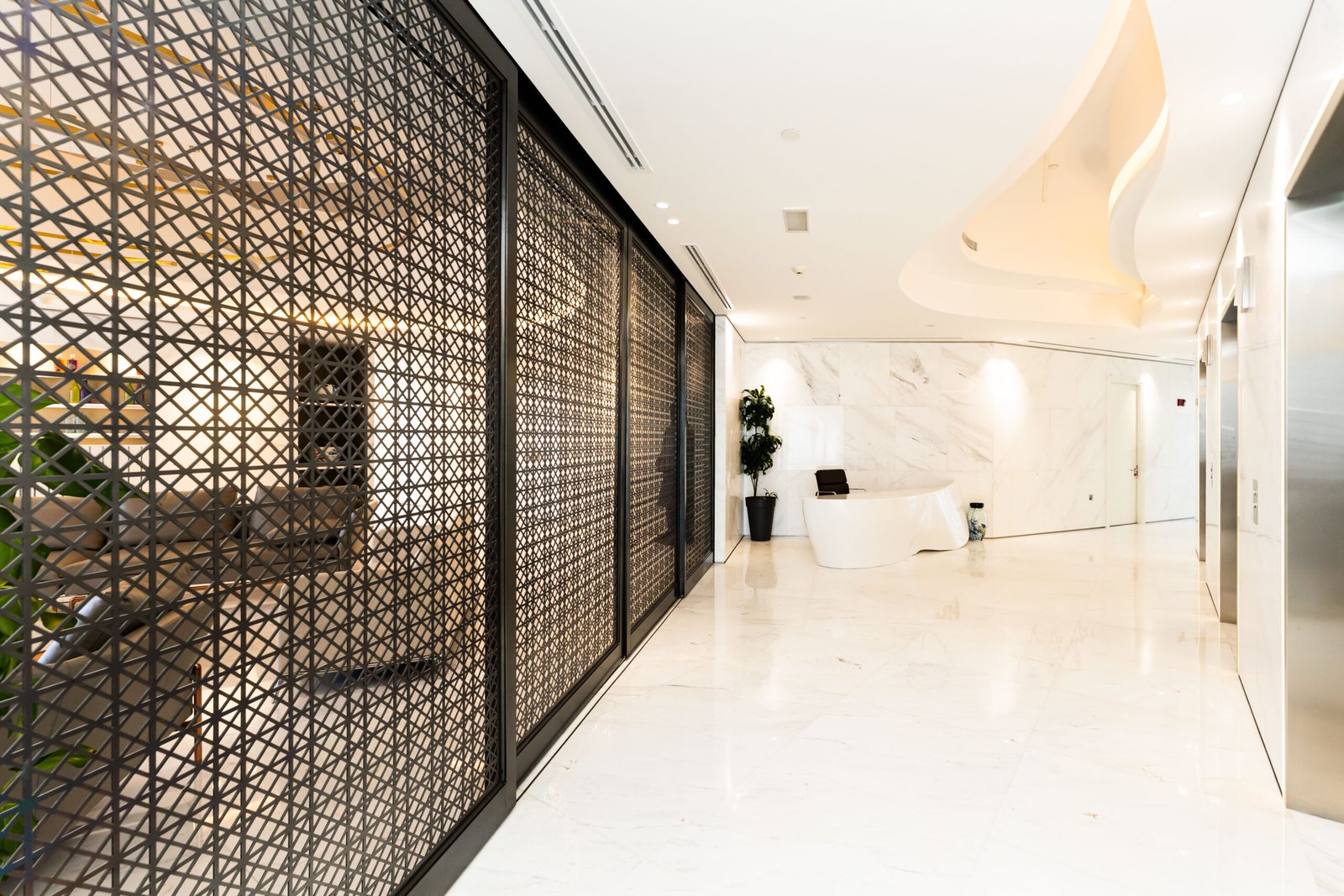 Burj Khalifa still — Interior